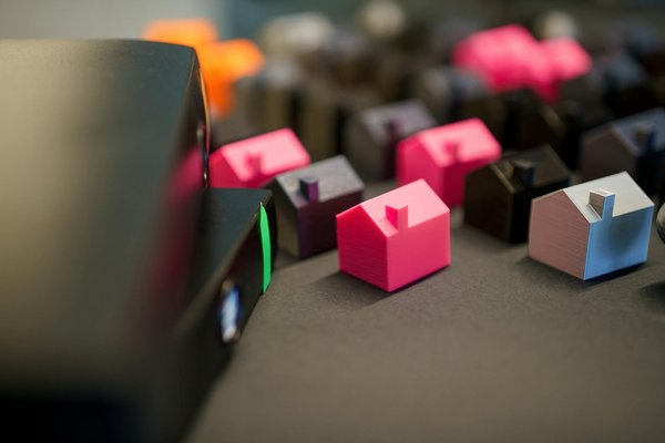 How Do Minimalist Interior Designs Impact Wellbeing?